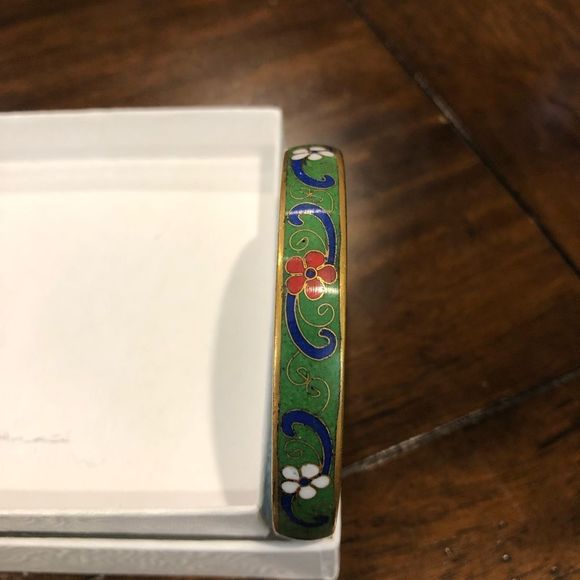 Vintage Gold and Green Vintage Floral Enamel Bangle Bracelet - Picture 4 of 4